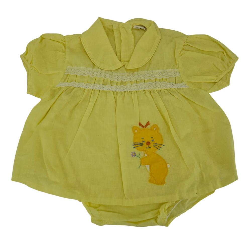 Vintage 70's Yellow Kitty Lace Ruffle Frilly Smocked Dress Baby Girl 18 mo 4034
